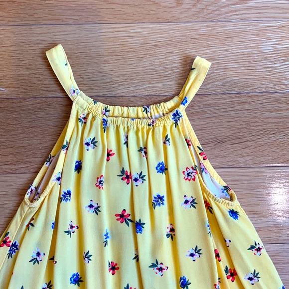 Girls summer dress. Yellow with floral print size 4T - Picture 2 of 4